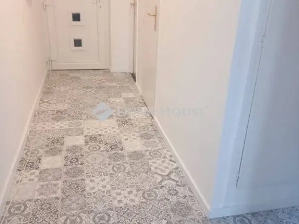 Eladó lakás Pécs, Mecsekoldal 67 nm