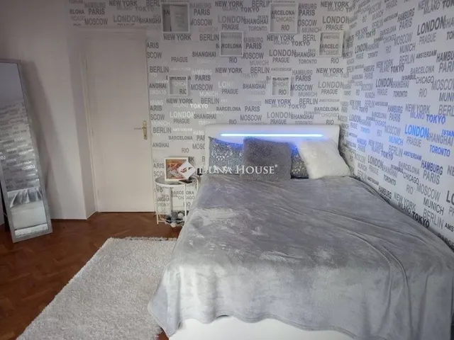 Eladó lakás Pécs, Mecsekoldal 67 nm