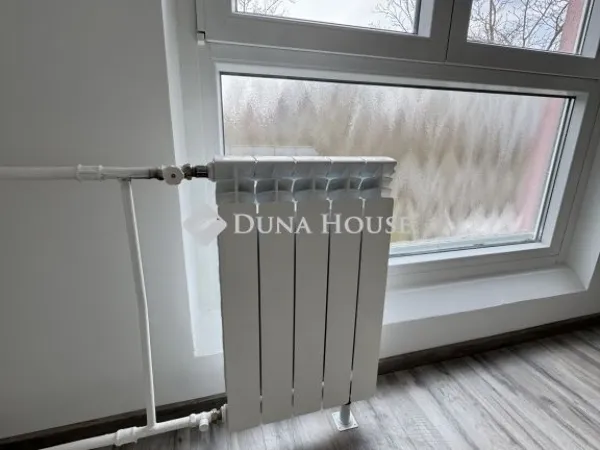 Eladó lakás Pécs, Kertváros 40 nm