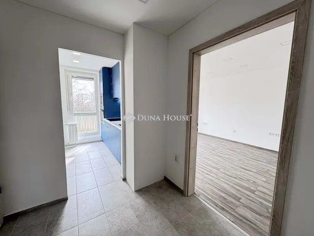 Eladó lakás Pécs, Kertváros 40 nm