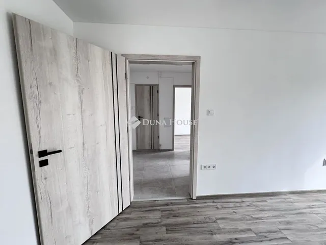 Eladó lakás Pécs, Kertváros 40 nm