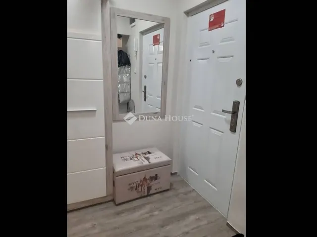 Eladó lakás Pécs 39 nm