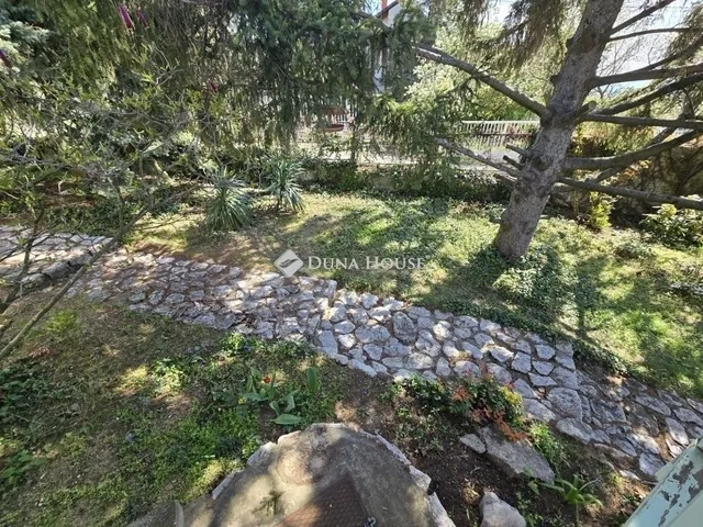 Eladó ház Pécs, Bálics 210 nm