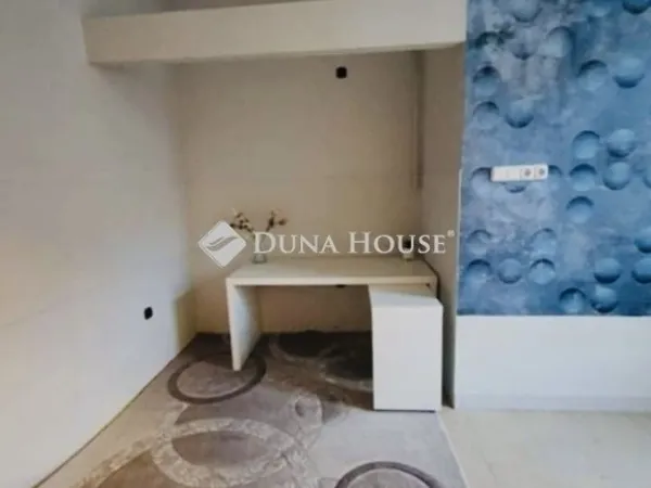 Eladó lakás Pécs 63 nm