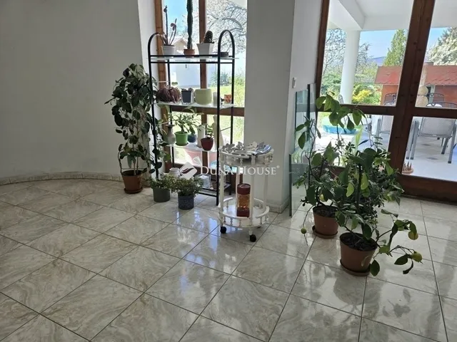 Eladó ház Pécs 210 nm