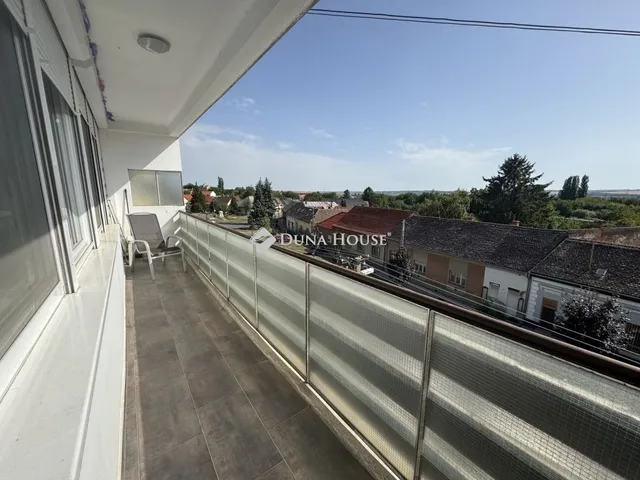Eladó lakás Pécsvárad 89 nm