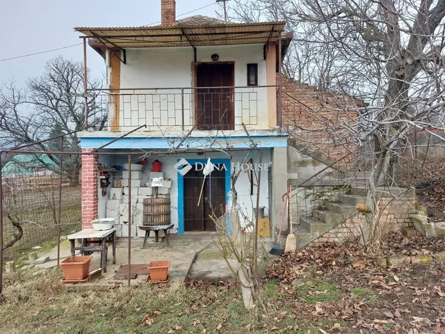 Eladó telek Pécs, Szabolcsfalu 1445 nm