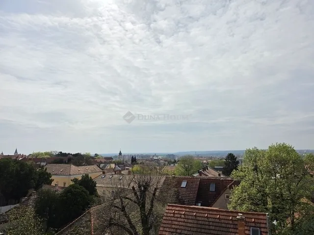 Eladó lakás Pécs, Belváros 35 nm