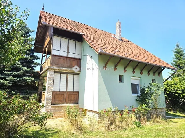 Kiadó ház Pécs, Újhegy 100 nm