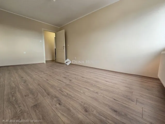 Eladó ház Kozármisleny 200 nm