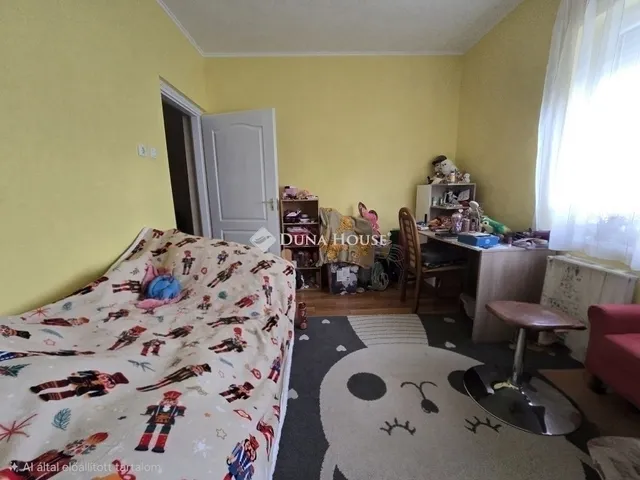 Eladó ház Kozármisleny 200 nm