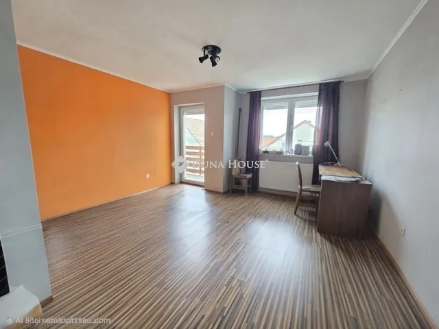 Eladó ház Kozármisleny 200 nm