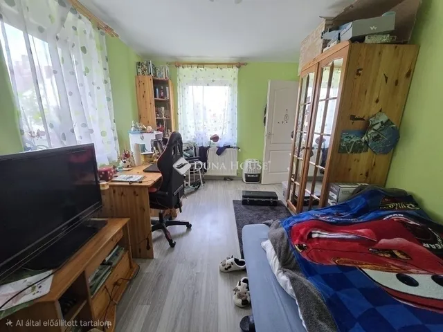 Eladó ház Kozármisleny 200 nm