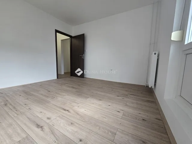 Eladó lakás Pécs, Kertváros 50 nm