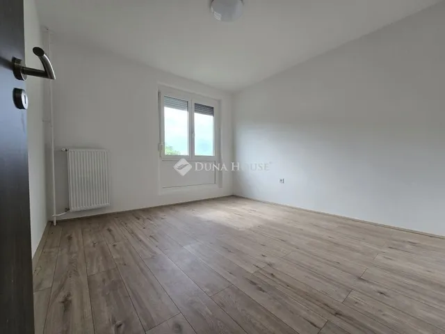 Eladó lakás Pécs, Kertváros 50 nm