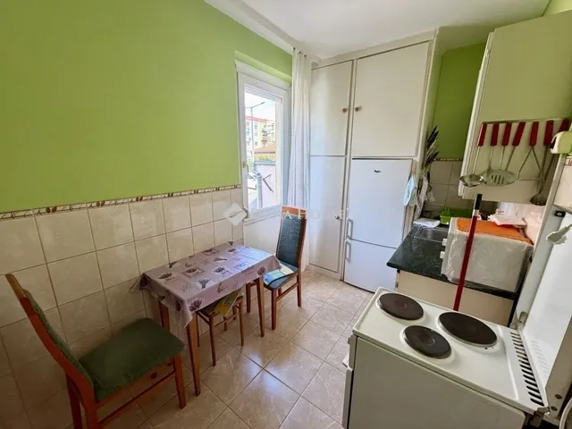 Eladó lakás Pécs, Kertváros 62 nm