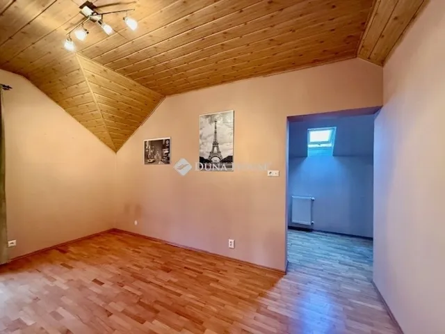 Eladó ház Pécs, Belváros 220 nm