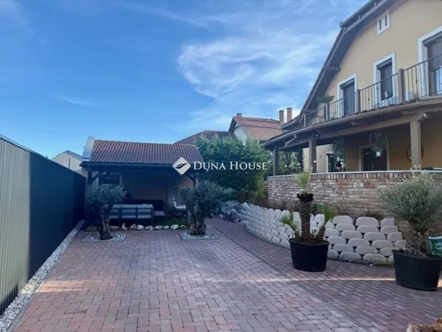 Eladó ház Pécs, Belváros 220 nm