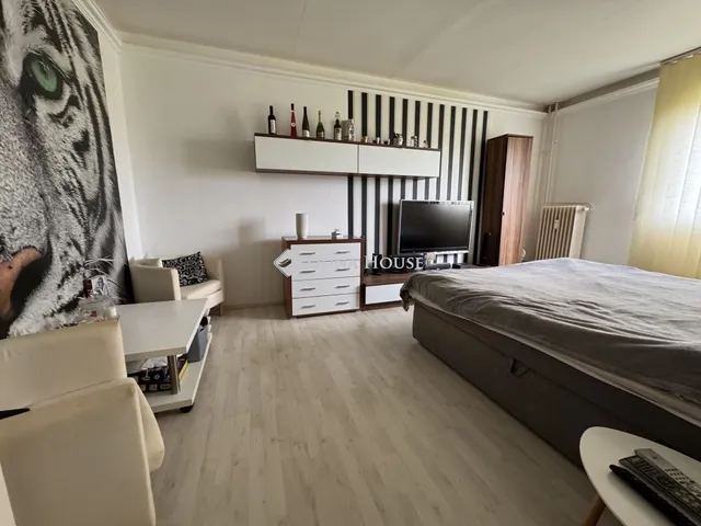 Eladó lakás Pécs, Kertváros 47 nm