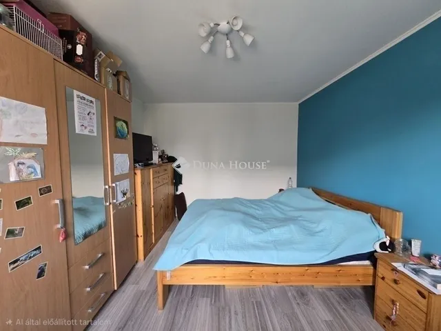 Eladó ház Kozármisleny 200 nm
