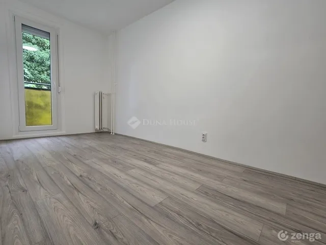 Eladó lakás Pécs, Kertváros 47 nm