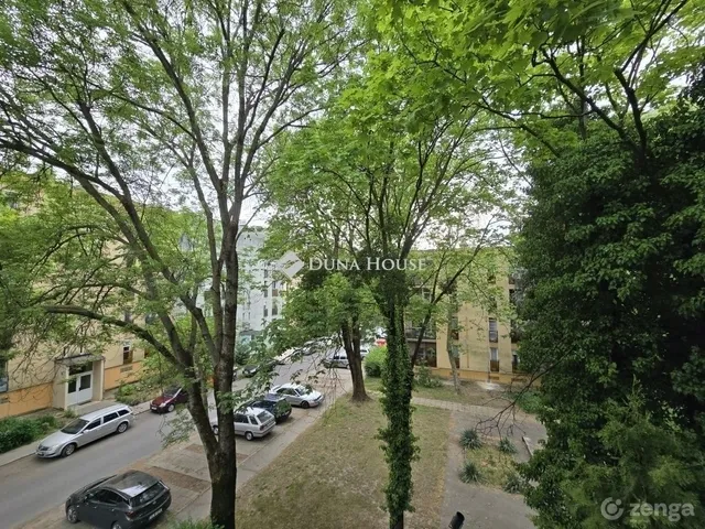 Eladó lakás Pécs, Kertváros 47 nm