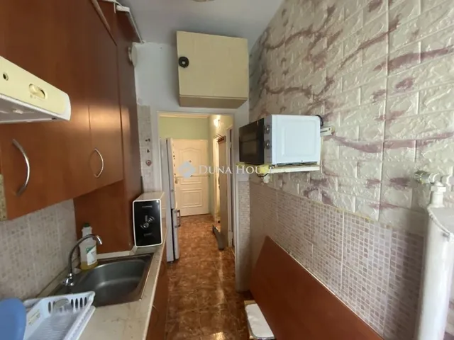 Eladó lakás Pécs, Kertváros 35 nm