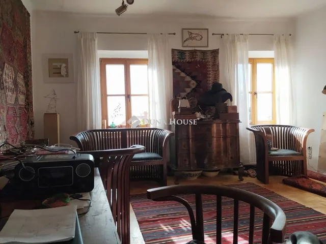 Eladó ház Pécs, Tettye 176 nm