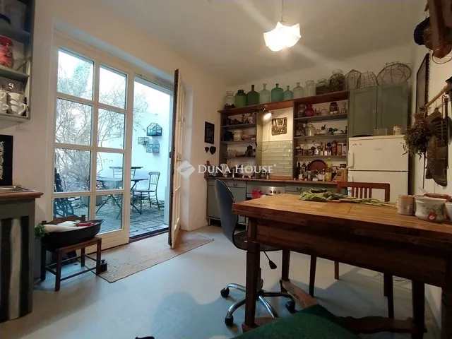 Eladó ház Pécs, Tettye 176 nm