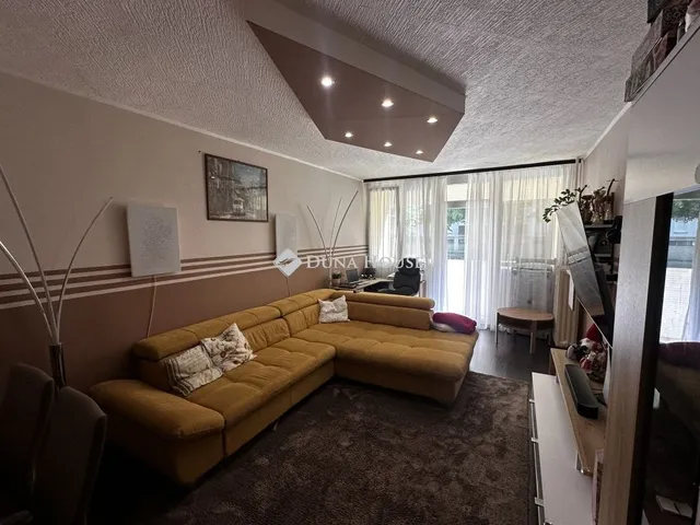 Eladó lakás Pécs, Kertváros 64 nm