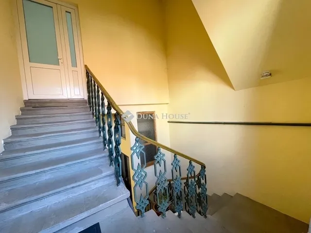 Eladó lakás Pécs, Belváros 158 nm