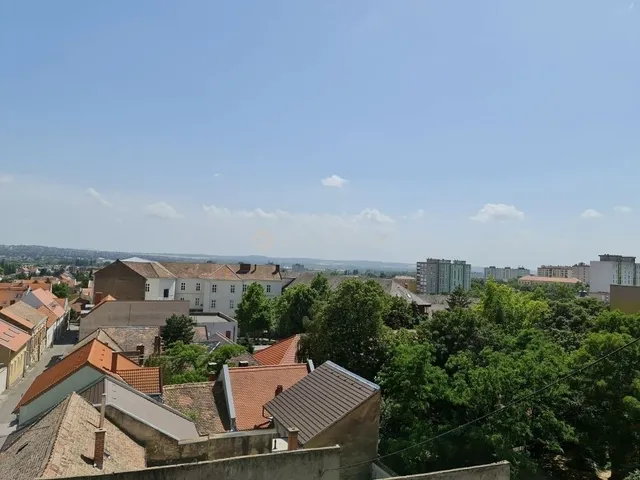 Eladó lakás Pécs 52 nm