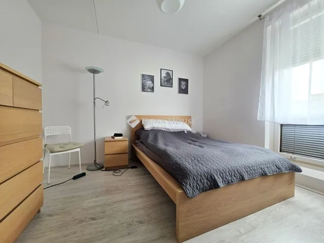 Eladó lakás Pécs, Kertváros 52 nm