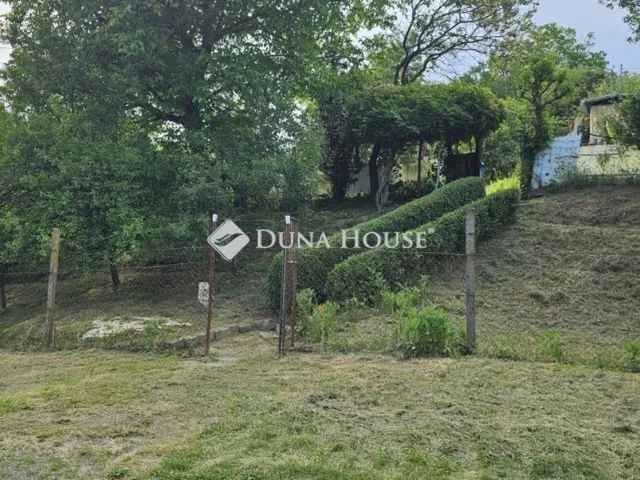 Eladó telek Komló 2107 nm