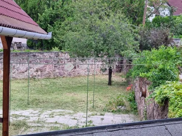 Eladó ház Pécs, Patacs 192 nm