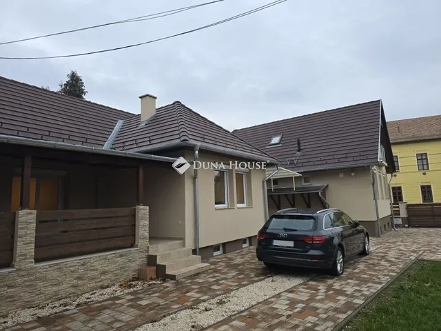 Eladó ház Hosszúhetény 160 nm