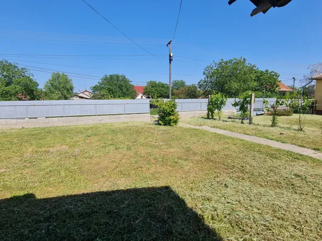Eladó ház Kisszállás 50 nm
