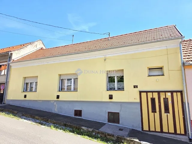 Eladó ház Pécs, Ledina 96 nm