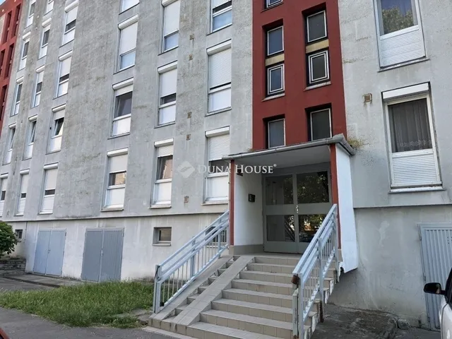 Eladó lakás Pécs, Kertváros 57 nm