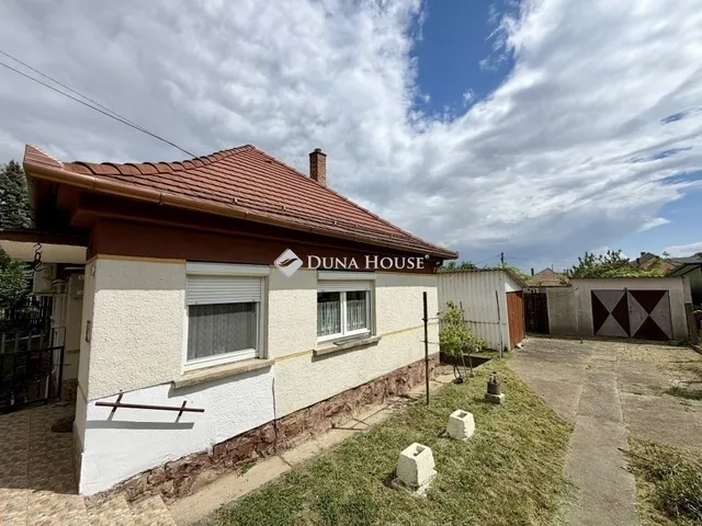 Eladó ház Pécs, Ledina 92 nm