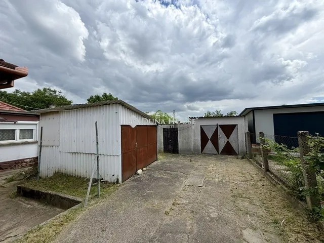 Eladó ház Pécs, Ledina 92 nm