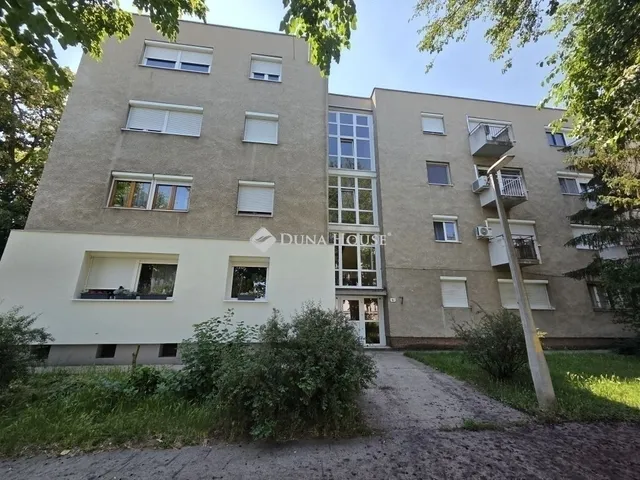 Eladó lakás Pécs 67 nm