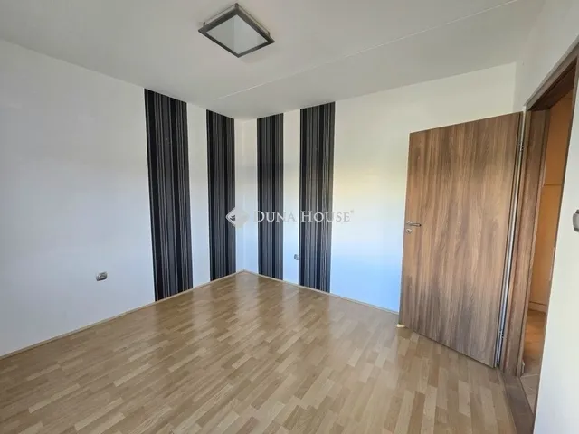 Eladó lakás Pécs 52 nm
