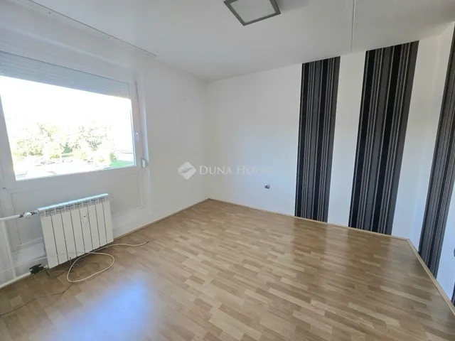 Eladó lakás Pécs 52 nm
