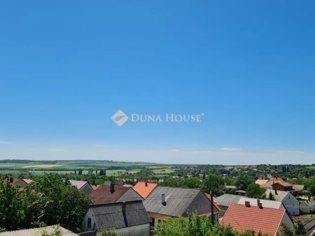 Eladó ház Pécsvárad 166 nm