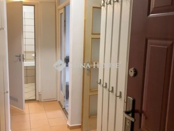 Eladó lakás Pécs, Kertváros 50 nm