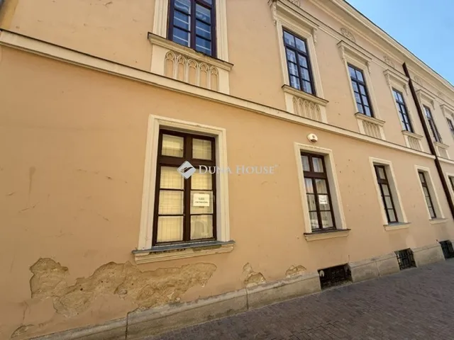 Eladó lakás Pécs, Belváros 63 nm