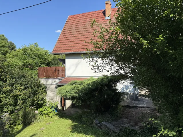 Eladó nyaraló Magyarhertelend 70 nm