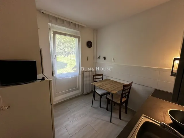 Eladó lakás Pécs, Kertváros 54 nm