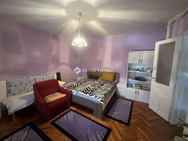 Eladó ház Máriakéménd 246 nm